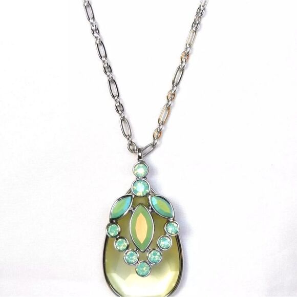 Beautiful Lia Sophia "CRYSTAL COVE"  Pendant Necklace,  30-33", NWOT - Picture 4 of 12